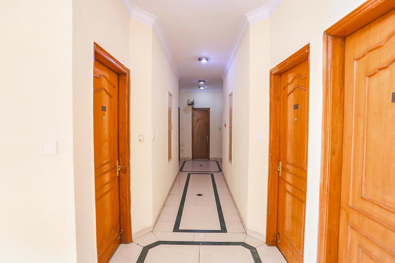 Fabhotel Altus Гургаон Экстерьер фото